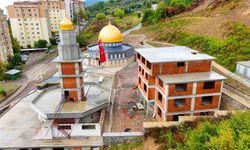 Karamürsel'de Aksa Camii için malzeme desteği