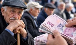 Ay sonunu getiremeyen emeklilere bir darbe de banka promosyonlarından