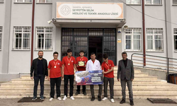 Rakiplerin çalıştıramadığı devreyi tek denemede çalıştırarak TEKNOFEST’de birinci oldular