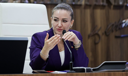 AK Parti'ye geçeceği iddia edilmişti! Antalya Büyükşehir Belediye Başkanvekili Büşra Özdemir'den ilk açıklama