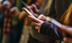 Telefondaki güncelleme bildirimini ertelemek banka hesabını riske atabiliyor