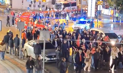İnegöl'de Yeni Parti’den Cumhuriyet yürüyüşü