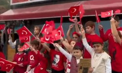 İnegöl’de öğrencilerden Cumhuriyet Bayramı canlandırması