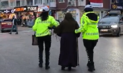 İnegöl'de duyarlı polislerden örnek davranış!