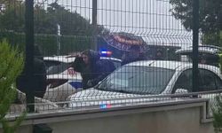 Okul önünde trafik tartışması, öğrenci velisi ayağından vuruldu