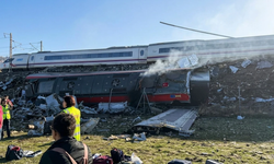 İspanya'da iki hızlı tren çarpıştı: Çok sayıda ölü ve yaralı var