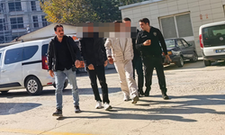 İnegöl’de işyerine silahlı saldırı! Saldırganlar yakalandı