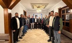 Sinan Döngel Görevi Devretti: İnegöl Erzurum Derneği’nde Yeni Başkan Saltuk Celil Bayrak