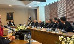 Metinbaş, İnegöl mobilya sektörünün sorunlarını Babacan’a taşıdı!