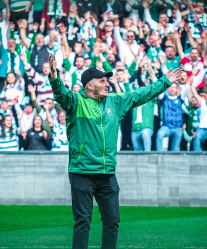 Beşiktaş Çarşı Grubu'ndan Teksas Lideri Selim Kurtulan'a geçmiş olsun ziyareti