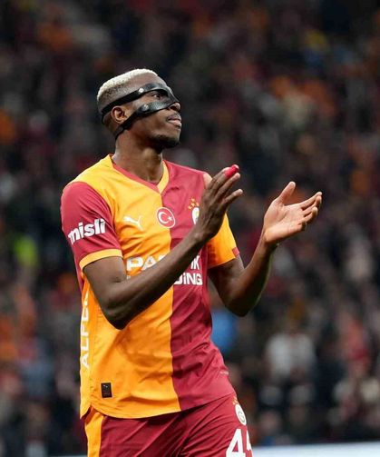 Galatasaray'da Victor Osimhen, ameliyat oldu