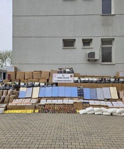 Bursa’da kaçak tütün baskını!