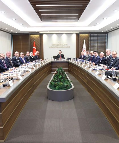 Bursa için kritik zirve! Bursa’nın geleceği masaya yatırıldı