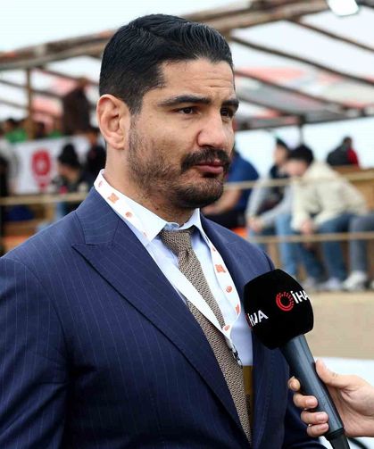Taha Akgül: 'Etnospor'da Uluslararası Güreş Kupası'nı gelenekselleştireceğiz'