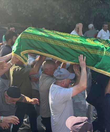Trafik kazasında hayatını kaybeden minik Kerem Ali Bursa'da gözyaşları ile uğurlandı