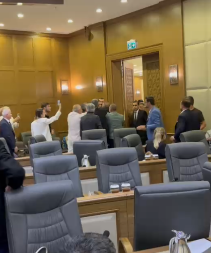 Bursa Meclisi’nde İnönü tartışması! Mecliste kavga çıktı