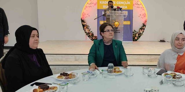 Aile ve Sosyal Hizmetler Bakanı Yanık: “Kadınlar sahip çıktığı sürece AK Parti’nin sırtı yere gelmez"