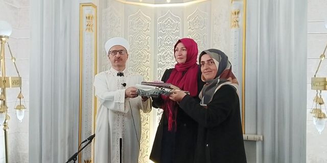 Fransız Oğilli, Bursa’da müslüman oldu Meryem adını aldı