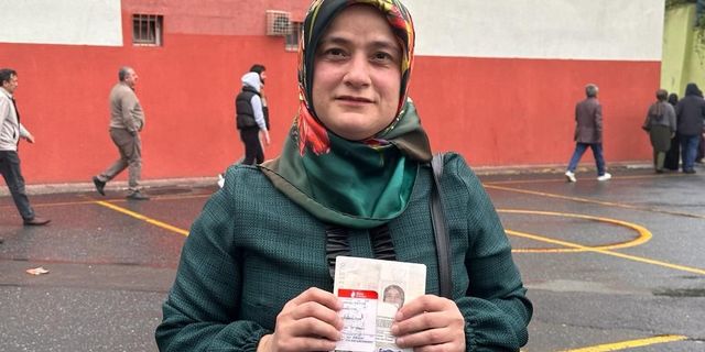 Oy kullanabilmek için Azerbaycan’dan geldi