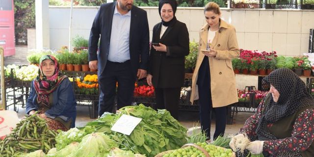 İzmit Belediyesi'den pazar esnafına ziyaret