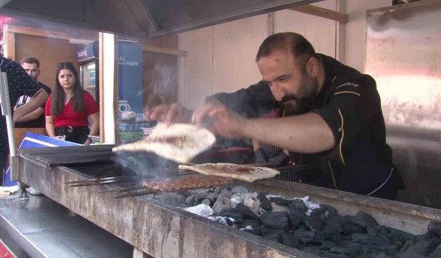 Yöresel lezzetler Üsküdar’da görücüye çıktı