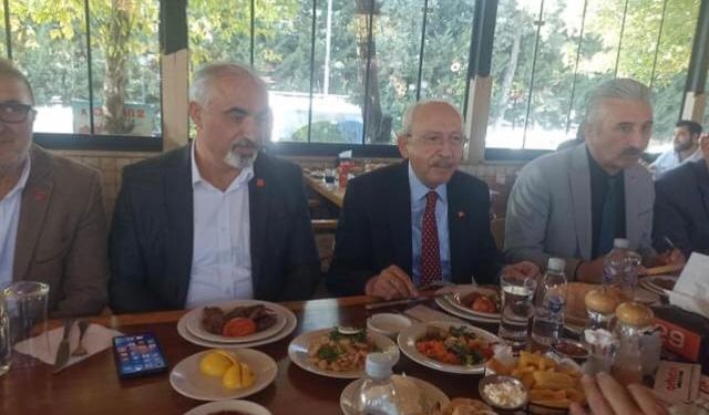 Kılıçdaroğlu İnegöl’de mola verdi