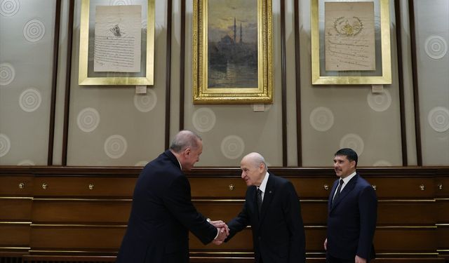 Cumhurbaşkanı Erdoğan, Devlet Bahçeli ile bir araya geldi