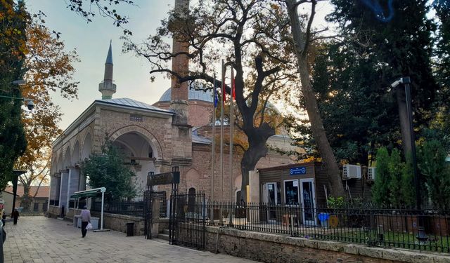 Bursa'da tarihi cami ve türbelerdeki özel güvenlikçiler çekiliyor