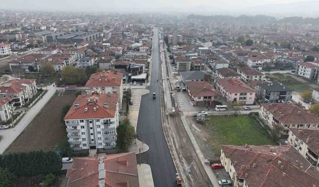 Ahmet Yesevi Caddesi modern bir yüz kazanıyor