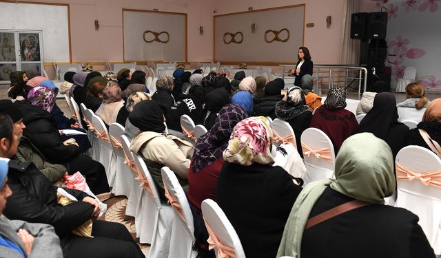 Bursa Osmangazi’de tüberküloz hakkında bilgilendirme semineri