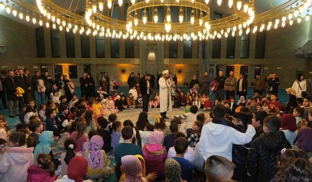 Ramazan’da çocuklar Büyükşehirle eğlenceye doydu
