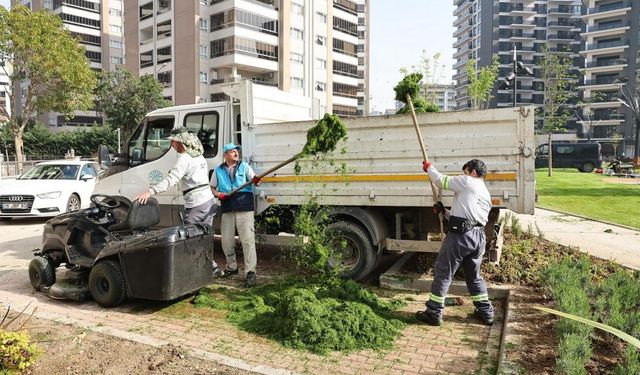 Nilüfer’in parklarında bahar temizliği