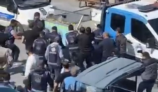 Bursa'da sahil şeridini mesken tutan seyyar satıcılara operasyon