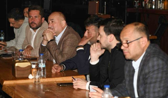 AK Partili Gider, Lapseki’de muhtarlarla bir araya geldi