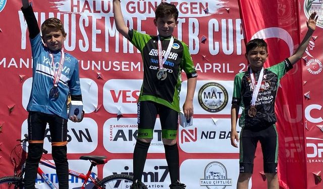 Sakaryalı sporcu parkurda Türkiye’nin adını ‘şampiyon’ yazdırdı