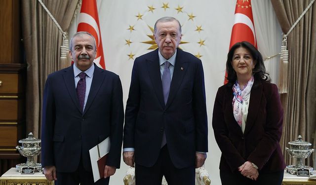 Cumhurbaşkanı Erdoğan'ın DEM heyetiyle görüşmesi başladı