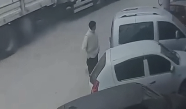 İnegöl'de o anlar kamerada; rahat tavırları dikkat çekti