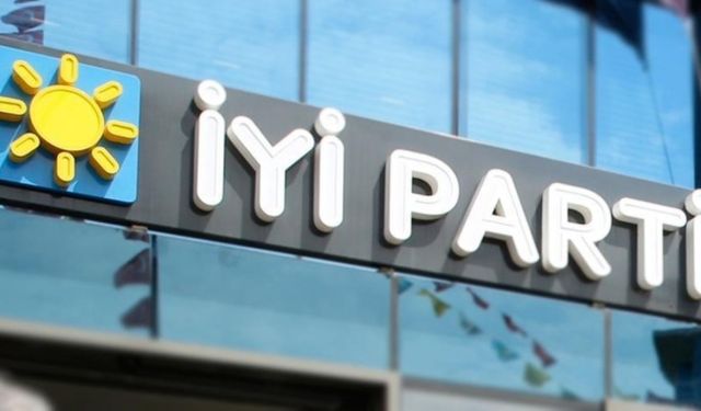 Bursa'da belediye başkanından sonra meclis üyeleri de istifa etti
