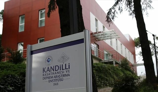 Kandilli' den deprem raporu: 445 artçı oldu