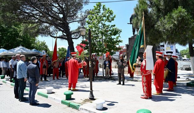 Ulubatlı Hasan memleketi Uluabat’ta törenle anıldı