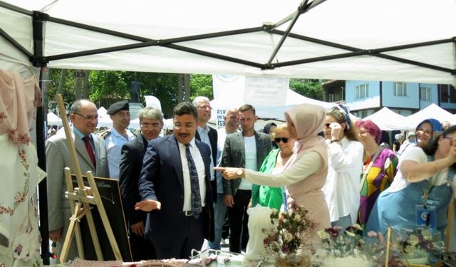 Mudanya'nın kadınları hünerlerini sergiledi