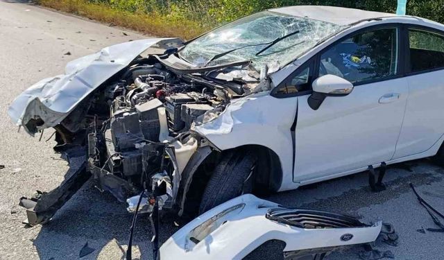Çanakkale’de trafik kazası: 2 yaralı