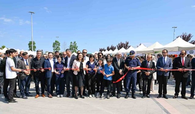 Yalova Mesleki ve Teknik Eğitim Fuarı açıldı