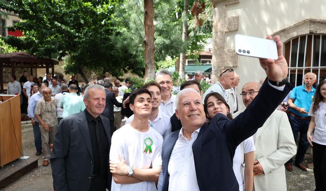 Bursa Erkek Lisesi’nde 142 Yıllık Gelenek Sürdü