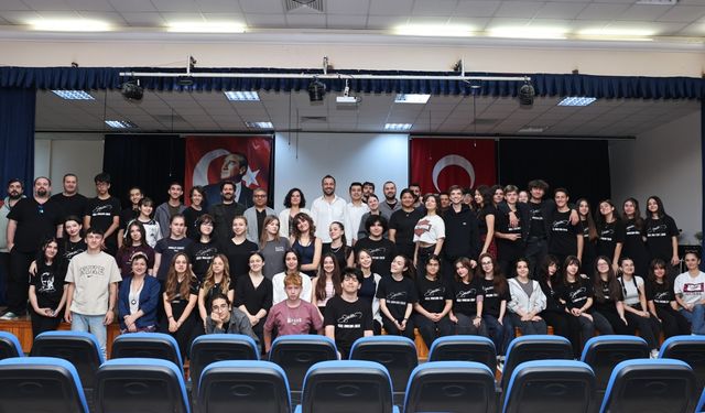 Genç yazarlar deneyimlerini paylaştı
