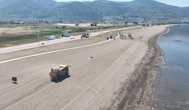 Bursa plajlarında sezon hazırlığı
