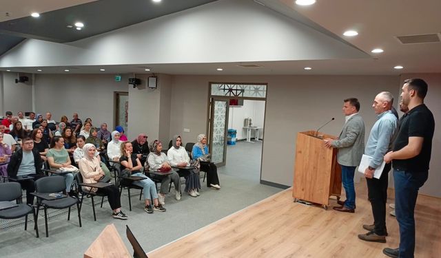 Büyükşehir’den muhtarlara destek