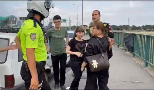 Sınava giderken araçları arızalandı, gözyaşlarına boğuldu