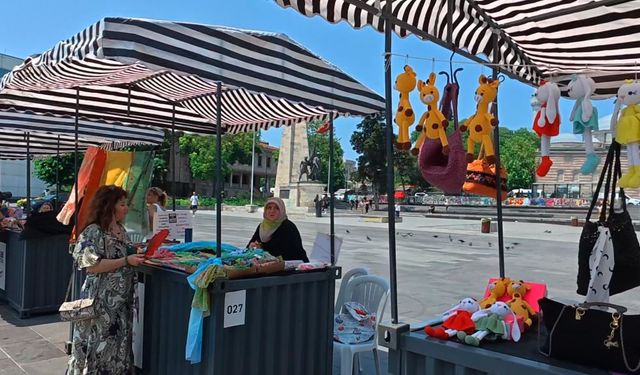 ‘Kadın Emeği Günleri Beşiktaş’ta başladı