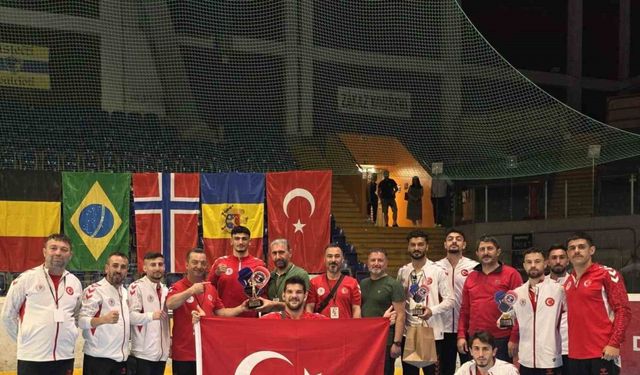 Milli boksörler, Çekya’da 3 madalya kazandı